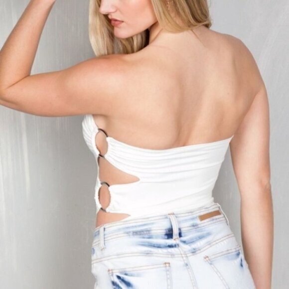 WHITE SWIMSUIT - Picture 2 of 4